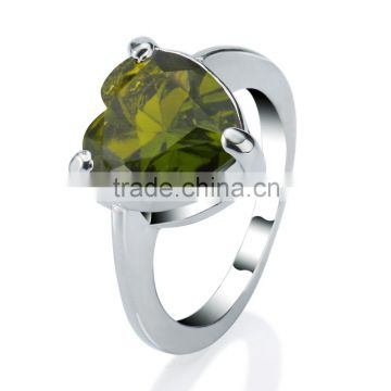 Fashion wedding silver jewelry 18k white gold plated heart shaped green cz gemstone ring for women girls men