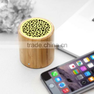 Wood wireless Bluetooth speakers