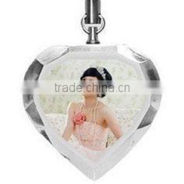 2015 hot sale heart shape crystal keychain