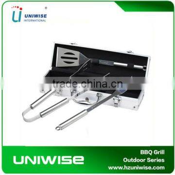 3pcs of bbq tool set in aluminum case