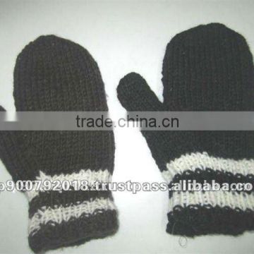 Wool Knitted Black Plain Gloves