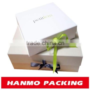 accept custom order and industrial use christmas gift box with ribbon