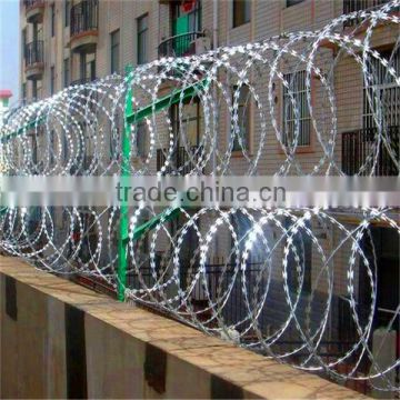 military concertina razor barbed wire/straight line razor barbed wire