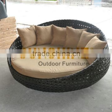 China furniture interior/exterior wicker bed for hotel projects