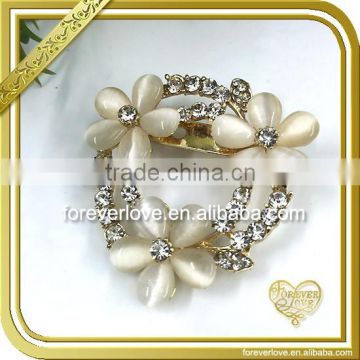 Fancy flower rhinestone initial brooches and pins bulk crystal brooch FB-042