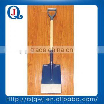 S512pd shovel with wooden handle and D grip