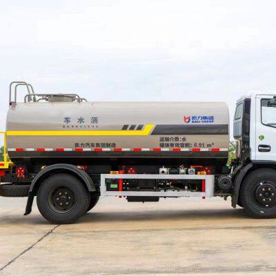 China Dongfeng HOWO 5-20 Ton Sprinkler Truck Fire Truck Factory, 6X4 Landscaping Sprinkler Truck, 8X4 Large Water Truck, Road Flushing Sprinkler Truck