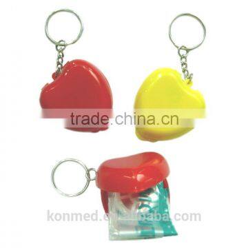 Mini Heart Shape Box Disposable CPR Face Mask medical CPR Face Shield With Keys chain First AID CPR Training