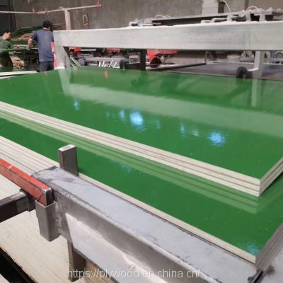 Green PP Plastic Film Faced Plywood Phenolic Resin WBP Glue