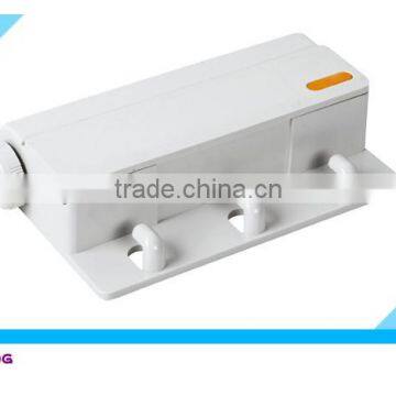 KPP-03B Wall Mounted Retractable Liners