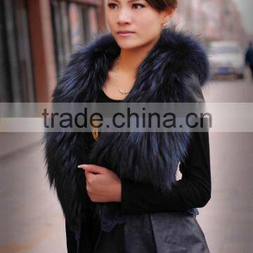 Female's Sexy 100% Pure Silver Fox Leather Vest ,Fur Collar & Lace Decorated