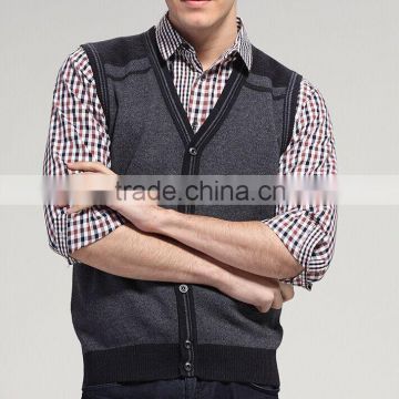 2015 Custom wholesale sleeveless v-neck button down mens cardigan vest