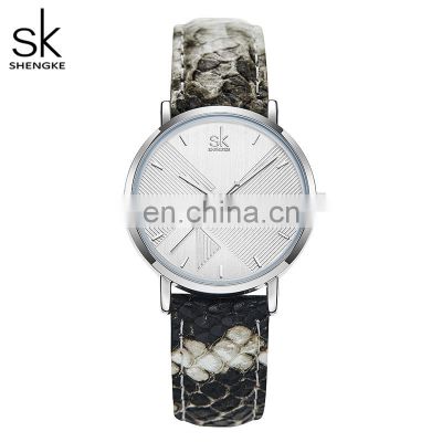 SHENGKE Female Marbling Watches  Black with White Watch  Snakeskin PU Strap Quartz Watches