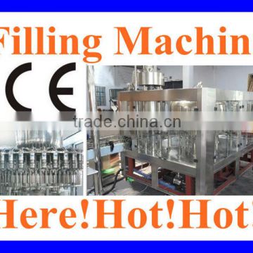 Complete carbonated beverage filling machine (Hot Sale)