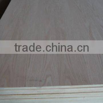 Natural red oak veneer plywood from Linyi
