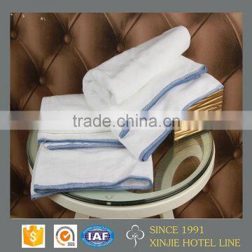 Fashionable 100% combed cotton hand towel with color line edge