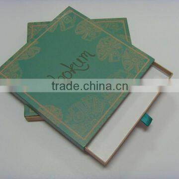 rigid high quality handmade green pull out drawer box with ribbon