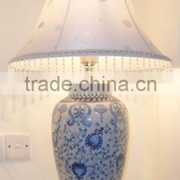 FOWDA Blue and white porcelain table lamp