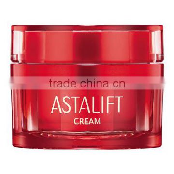 ASTALIFT Face Cream 30g Made in Japan Lycopene Collagen Rich Texture
