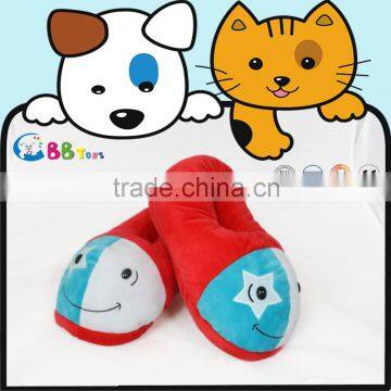2015 nice design plush toys/cute and warm slipper