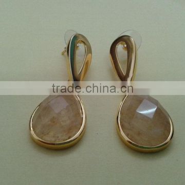 Newest new coming beautiful earring designs for women
