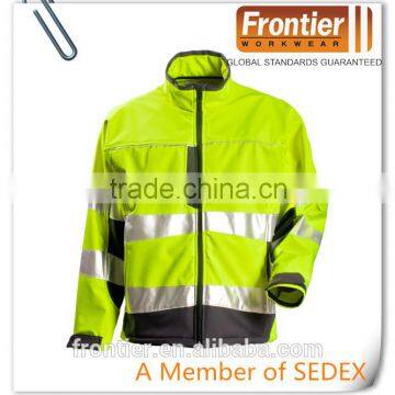 safety waterproof softshell jacket with flexible reflective tape
