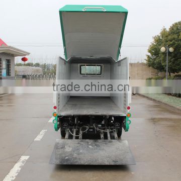 Electric Garbage Collecting Vehicle with door and tail lift