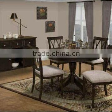 Oval Table converts to round table