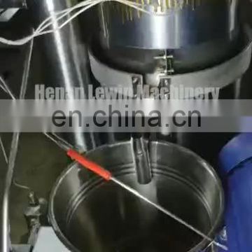 Cold press hydraulic oil presser machine with excellent performance