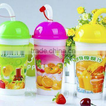 plastic drinking cup with straw - 650ml