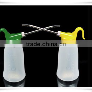 wholesale 180ml high quality hand plastic oiler with big mouth 0h003