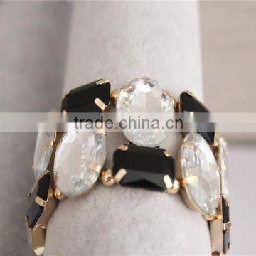 Gold plated arylic bangle bracelet, big beads white and black bracelet wholesale