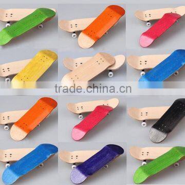 wholesale Multi-color blank wood skateboard decks wholesale custom complete finger skateboard factory price