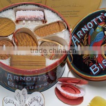 round biscuit cookie tin can