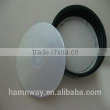 air permeable vented seal liner for lubricating oil