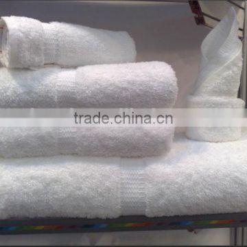 Hot Sale Comfortable bath towel