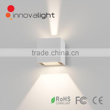 INNOVALIGHT modern 2*3w up and down IP65 outdoor wall lamp                        
                                                Quality Choice