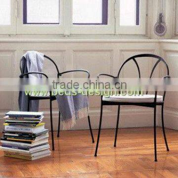 Curve Iron Chair