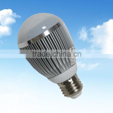 New Arrival E27 6W plastic cover Aluminum LED Bulb Lamp Shade