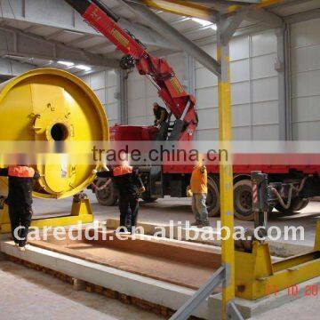 Tire recycling machine