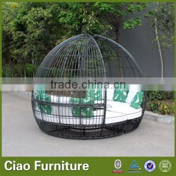 Rattan round gest stuck sofa seat with canopy