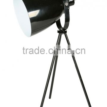 Tripod Desk Lamp, Metal Lampshade and base