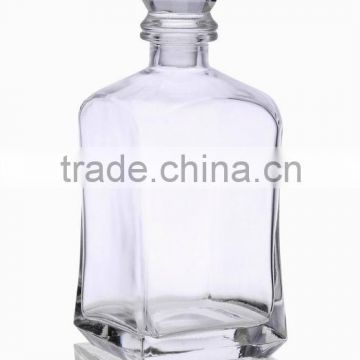 square 800ml glass cocktail shaker with round crystal cap