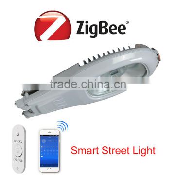 Intelligent system managerment smart zigbee street led light with sensor