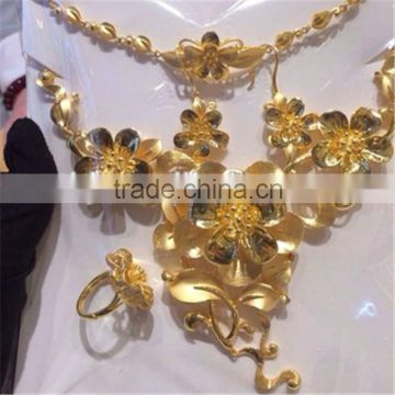 High quality fashion jewelry necklace/gold plated casting jewelry necklace for women
