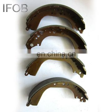 IFOB 04495-60060 Spare Parts Brake Shoes for Land Cruiser FZJ100 HDJ100 BJ60