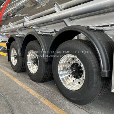 Low Price High Quality Water Tanker Petroleum Diesel Transport Oil Tanker Fuel Truck for Sale Portable Removable Small Mini Fuel Truck