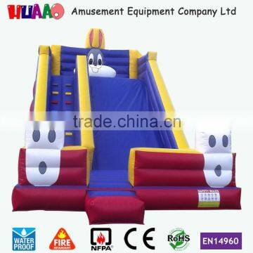 2015 hot commercial inflatable crazy penguin part slide