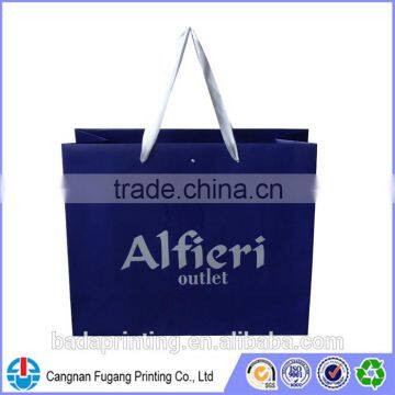 Brand new folded shopping paper bag with high quality