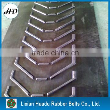 anti-slip conveyor belt chevron patterned prevent materials from falling down